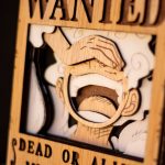 Foto del mini cartel de "Se busca" del anime Monkey D. Luffy de Mokuren, tienda otaku Málaga.