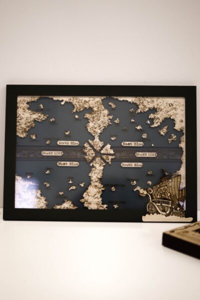 Foto del mapa mundo "One Piece" hecho a mano por Mokuren. One Piece merchandising España